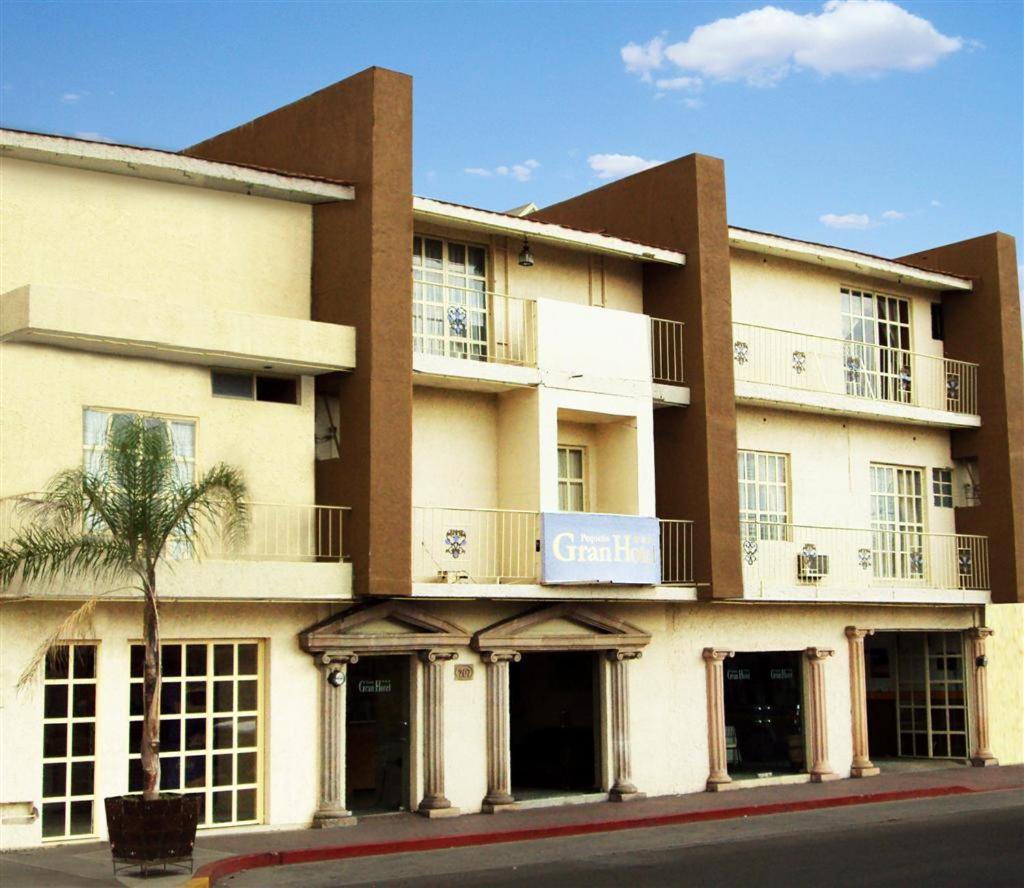 Pequeno Gran Hotel Aguascalientes Esterno foto