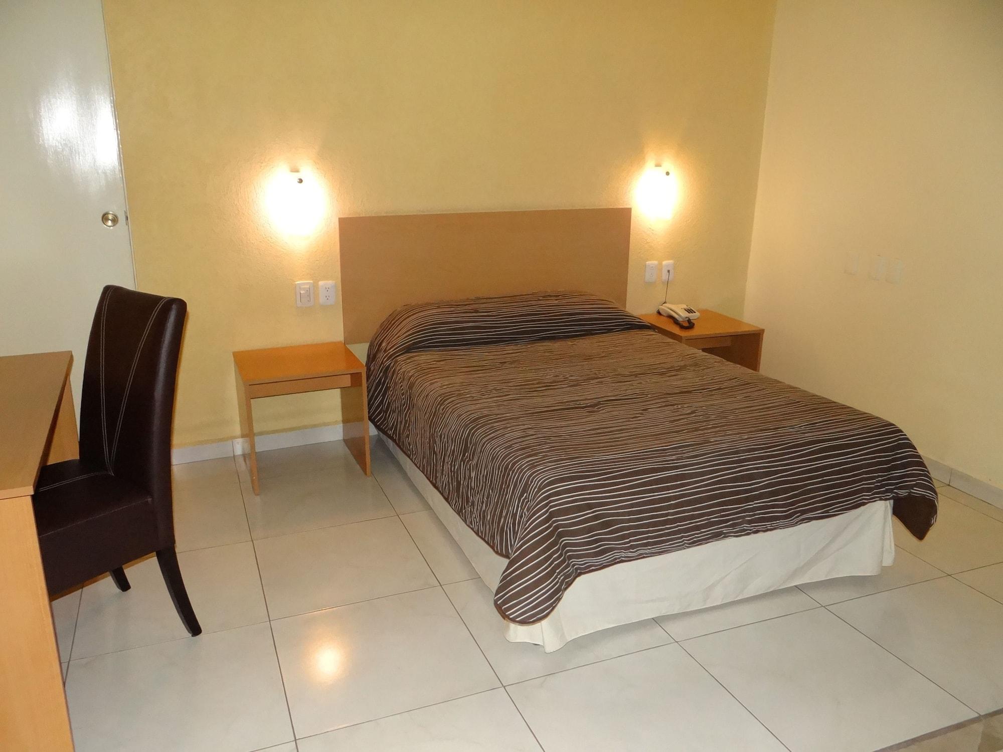 Pequeno Gran Hotel Aguascalientes Esterno foto