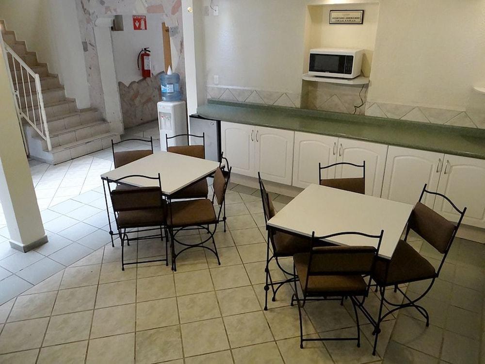 Pequeno Gran Hotel Aguascalientes Esterno foto